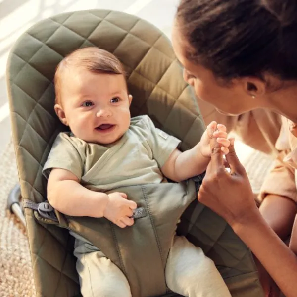 Baby Bjorn Bouncer Bliss Geweven Klassiek Quilt Zandgrijs> Sitters