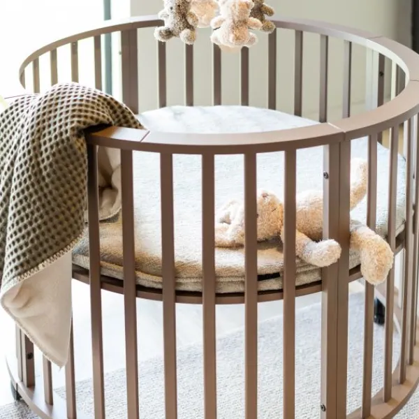 Europe Baby Box Circa III Chestnut> Ronde Boxen|Boxen Zonder Lade