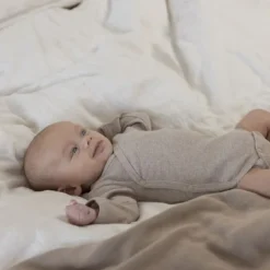 Feetje Romper Wikkel Rib The Magic Is In You Taupe Melange 44><noscript><img width=